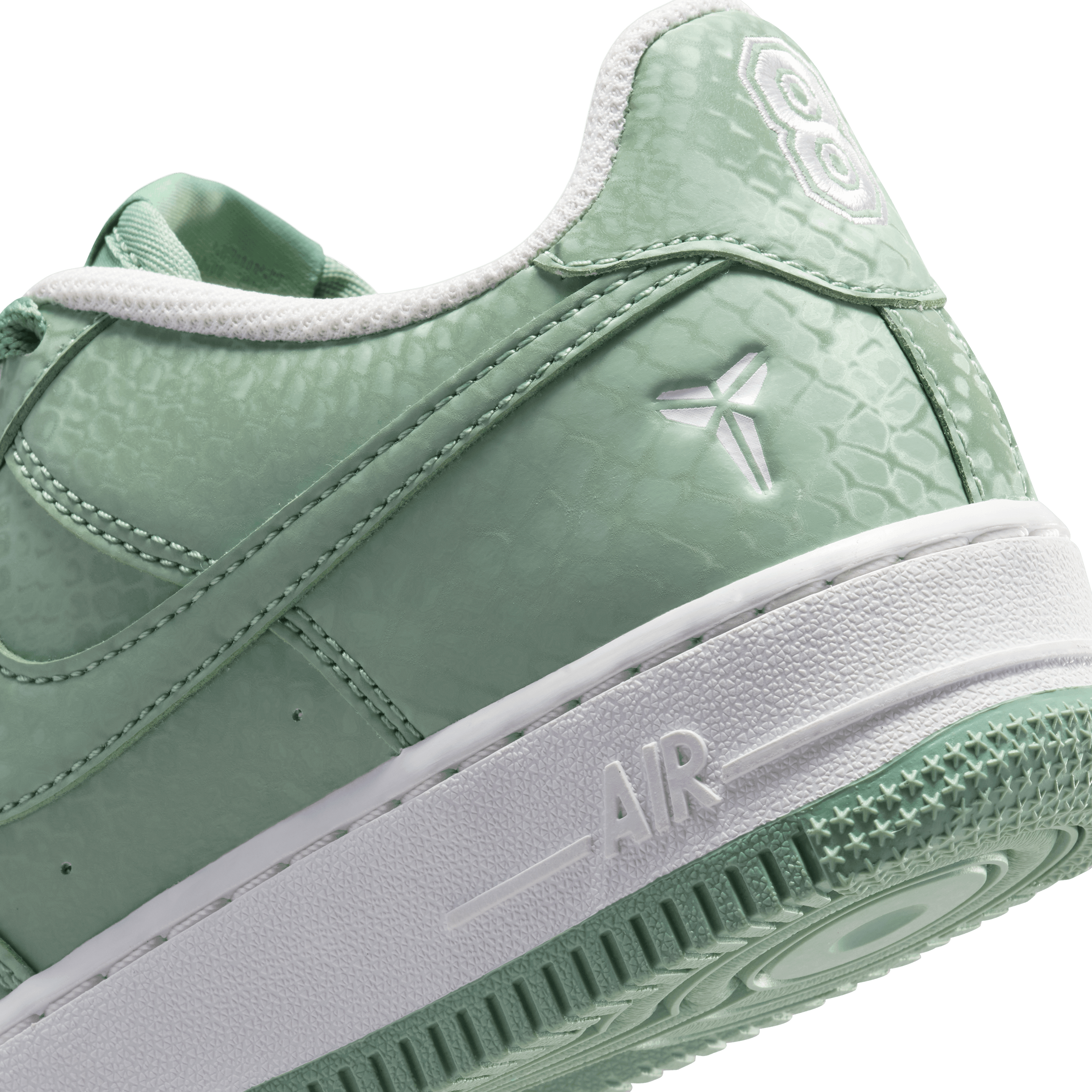 Kid's Air Force 1 Low Kobe Bryant "Forever Steam" Grade School